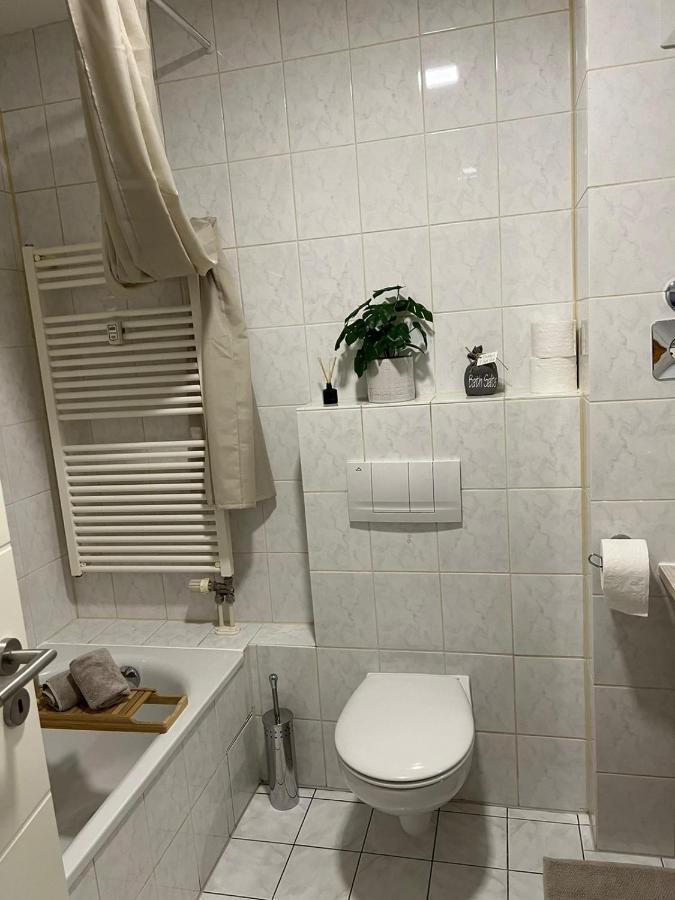 Japandi Fuer 2 I Nahe Mannheim, Schwetzingen Appartement Bruhl  Buitenkant foto